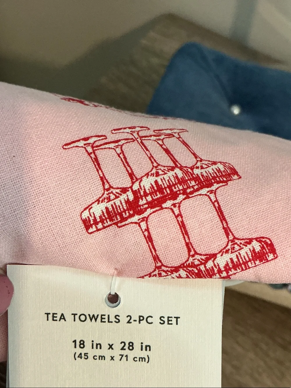 crown & ivy x Sewing Down South NWT Pink Red Holiday Print Kitchen Towel Set